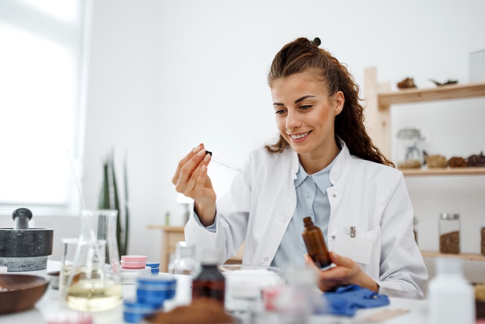 処方とプロセス:ローション、ジェル、オイル、マスク、ムースの中から選ぶ